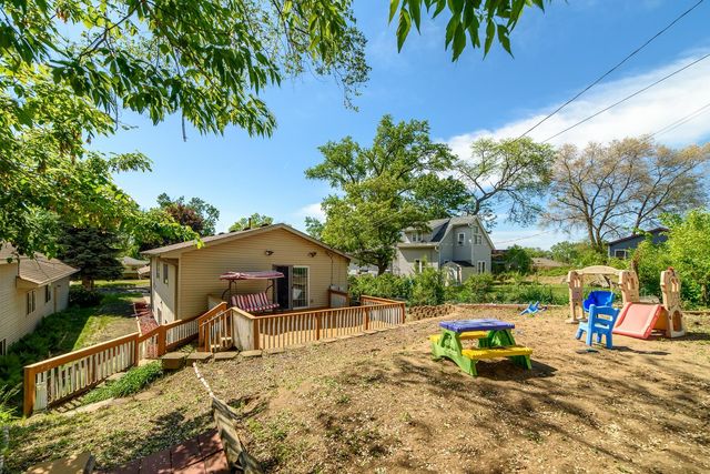 5211 6th Street NE, Columbia Heights, MN 55421