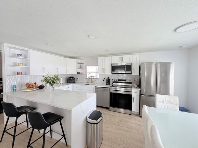 5221 SW 25th Avenue, Fort Lauderdale, FL 33312