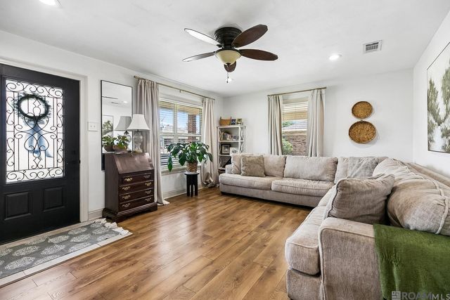 1179 Desoto Dr, Lutcher, LA 70071