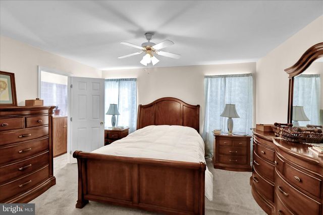 28 VERSAILLES CT, Reading, PA 19605