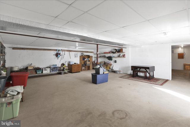 28 VERSAILLES CT, Reading, PA 19605