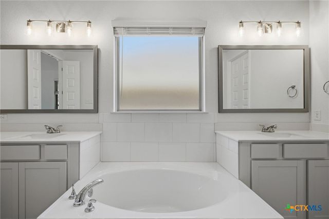 109 Charro Court, Georgetown, TX 78633