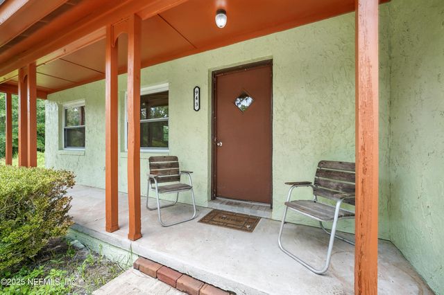 943 NOAH Road, Jacksonville, FL 32218