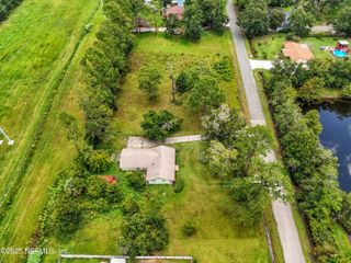 943 NOAH Road, Jacksonville, FL 32218