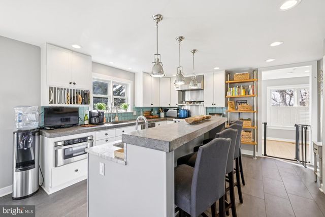 2941 SOUTHAVEN DR, Annapolis, MD 21401