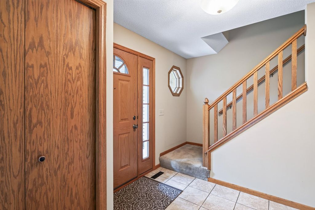 13640 Gardenia Path, Apple Valley, MN 55124 — photo 4