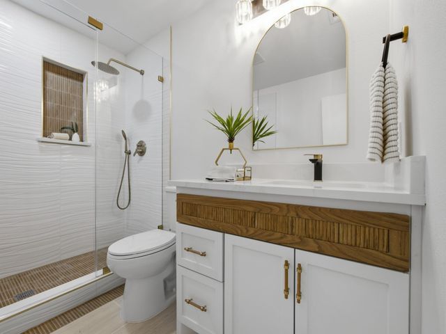 11348 Carissa Drive, Dallas, TX 75218