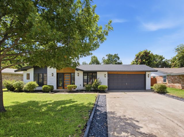 11348 Carissa Drive, Dallas, TX 75218