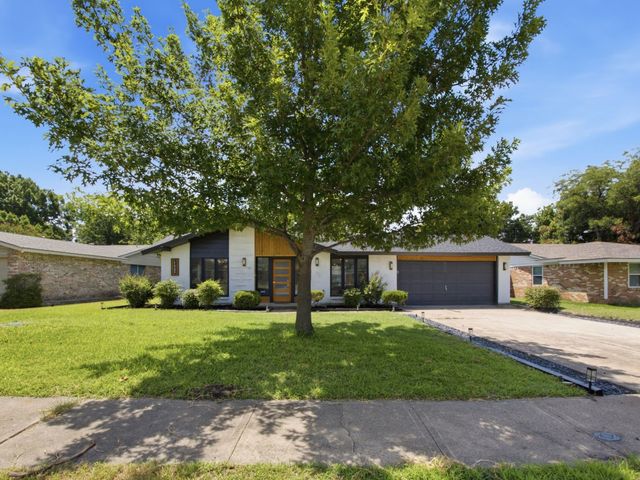 11348 Carissa Drive, Dallas, TX 75218