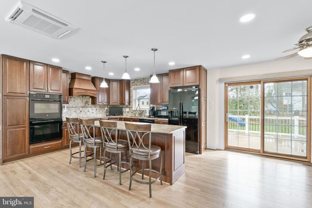 19005 MOUNT AIREY RD, Brookeville, MD 20833