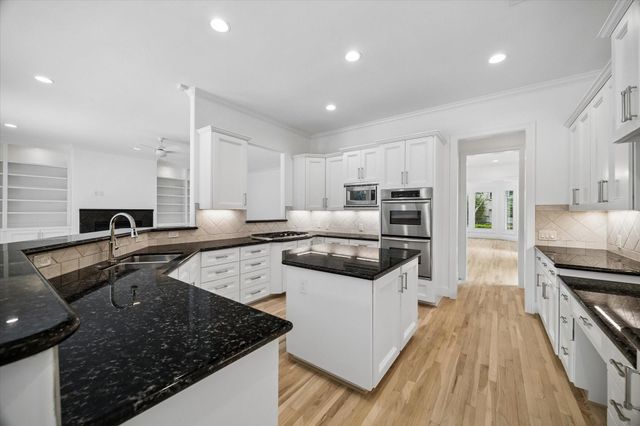 5506 Auden Street, Houston, TX 77005