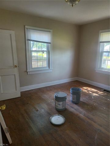 415 Hampton Roads AVE, Hampton, VA 23661