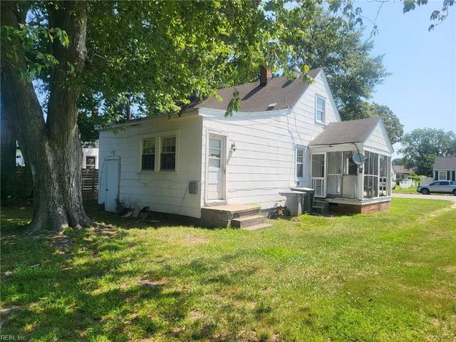 415 Hampton Roads AVE, Hampton, VA 23661