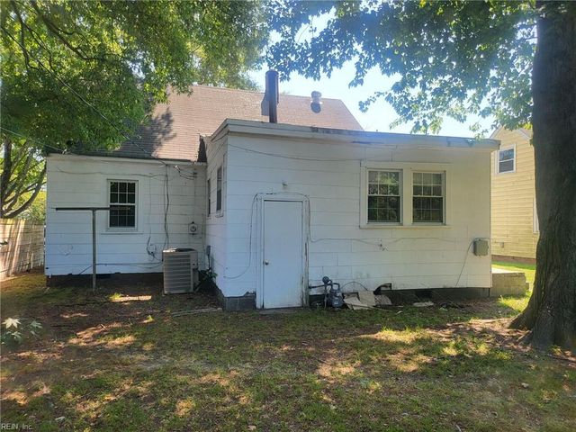 415 Hampton Roads AVE, Hampton, VA 23661