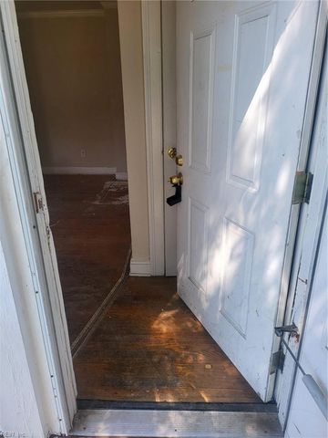 415 Hampton Roads AVE, Hampton, VA 23661