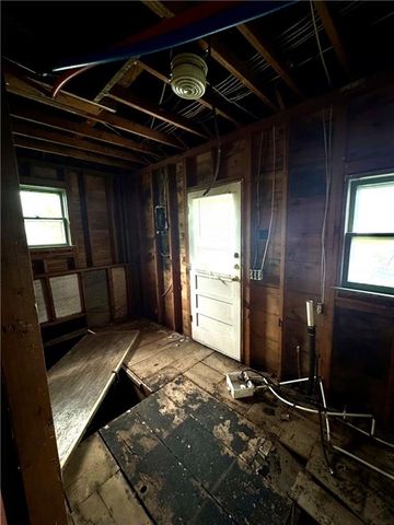 617 N Houston Street, Adrian, MO 64720