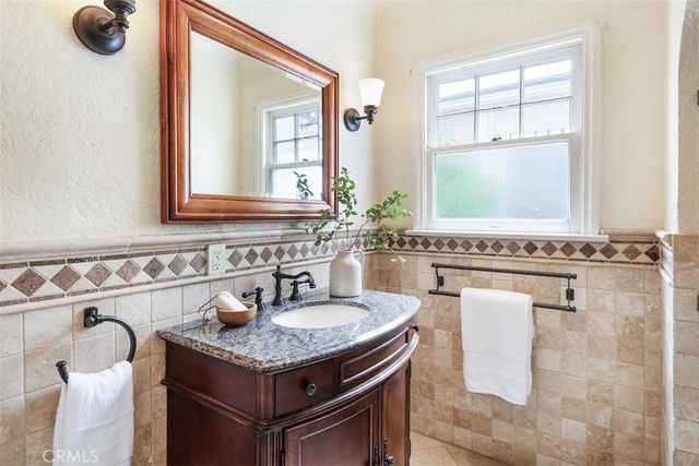 4340 E Colorado Street, Long Beach, CA 90814