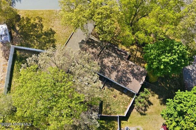 38 Clark Drive, Howell, NJ 07731