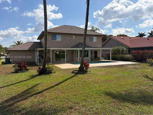 801 Amherst Ave, Davie, FL 33325