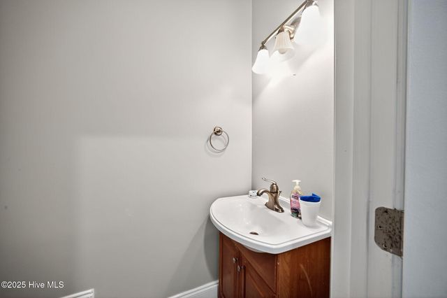 167 Brookshire Drive, Bath, NC 27808