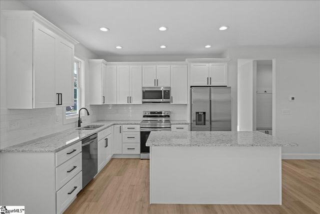 905 Bolt Drive, Anderson, SC 29621