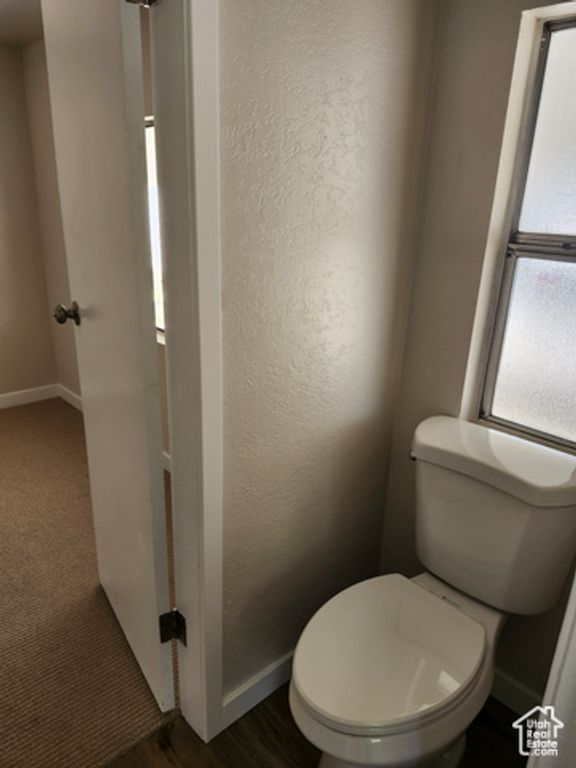 Image 9 of property listing at 935 E 3000 N #165, Layton, UT 84040