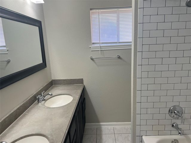 1507 Alderbrook Drive, Sugar Land, TX 77498