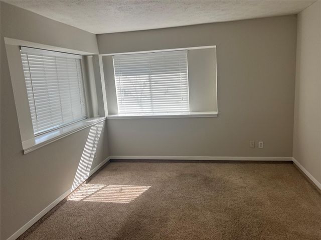 1507 Alderbrook Drive, Sugar Land, TX 77498