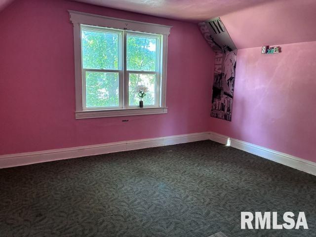 521 W North Grand Avenue, Springfield, IL 62702