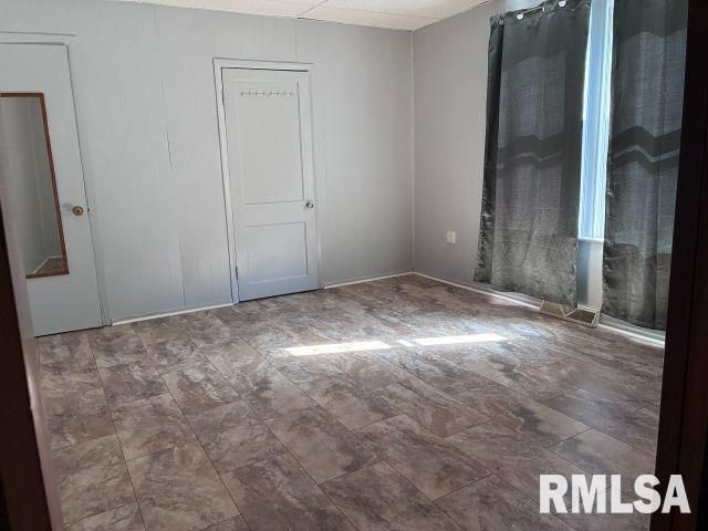 521 W North Grand Avenue, Springfield, IL 62702