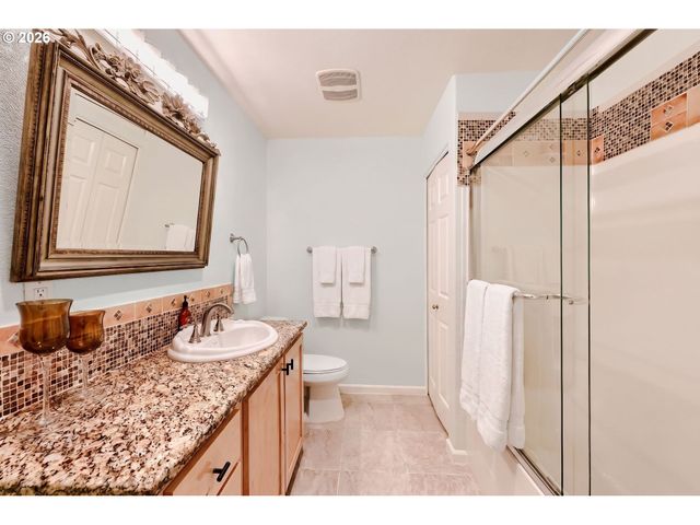 14810 Sw SANDHILL Loop 101, Beaverton, OR 97007