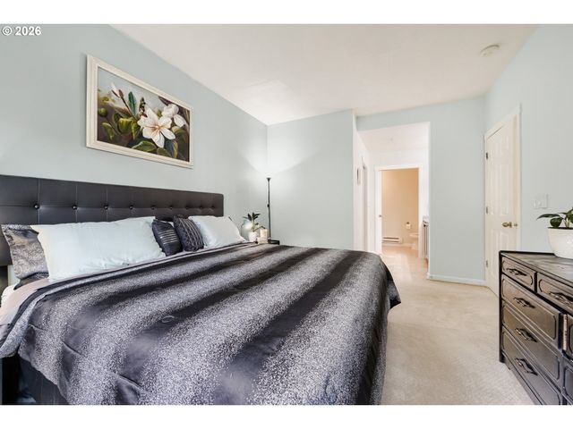 14810 Sw SANDHILL Loop 101, Beaverton, OR 97007