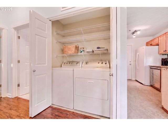 14810 Sw SANDHILL Loop 101, Beaverton, OR 97007