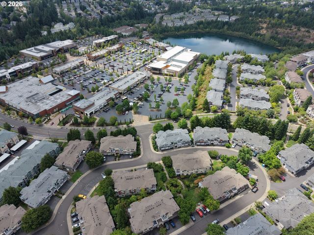 14810 Sw SANDHILL Loop 101, Beaverton, OR 97007