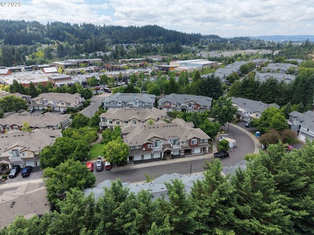 14810 Sw SANDHILL Loop 101, Beaverton, OR 97007