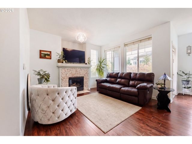 14810 Sw SANDHILL Loop 101, Beaverton, OR 97007