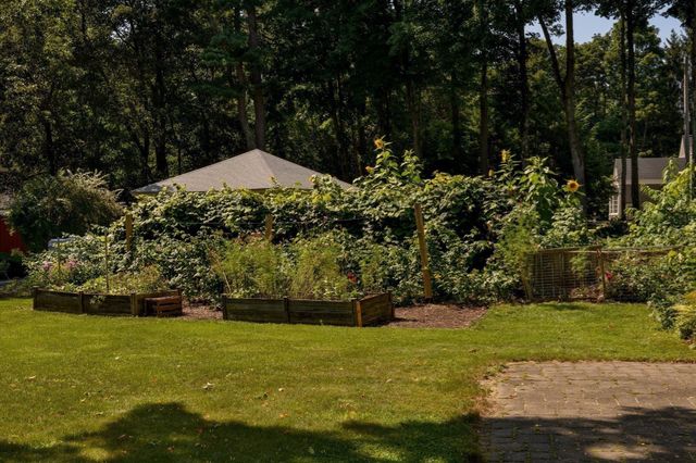 28 Holt Road, Holden, MA 01520