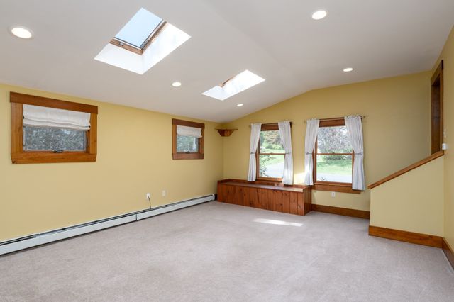 28 Holt Road, Holden, MA 01520