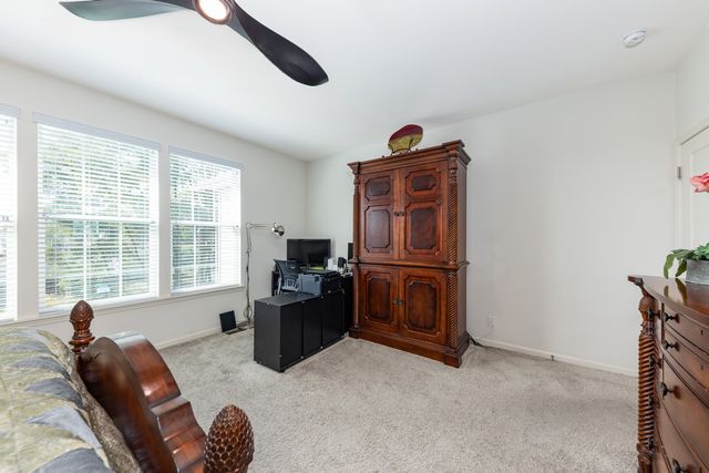 451 Parkside Lane, Yorkville, IL 60560