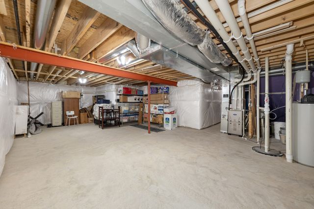 451 Parkside Lane, Yorkville, IL 60560