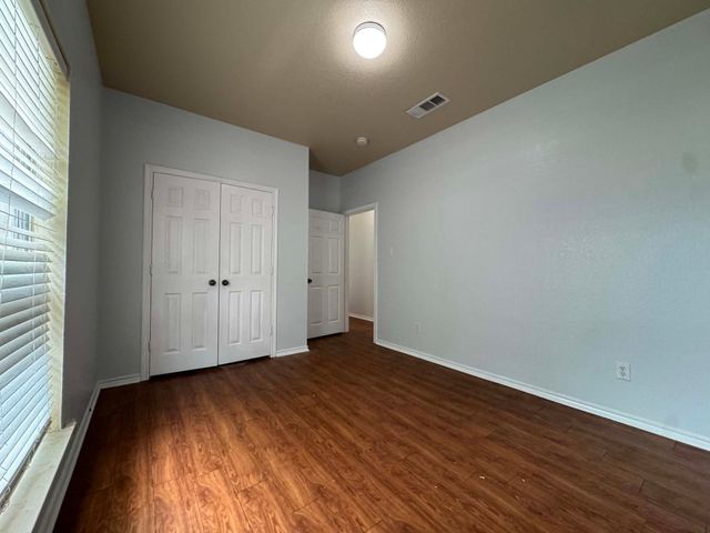 813 Betty Court B, Hurst, TX 76053