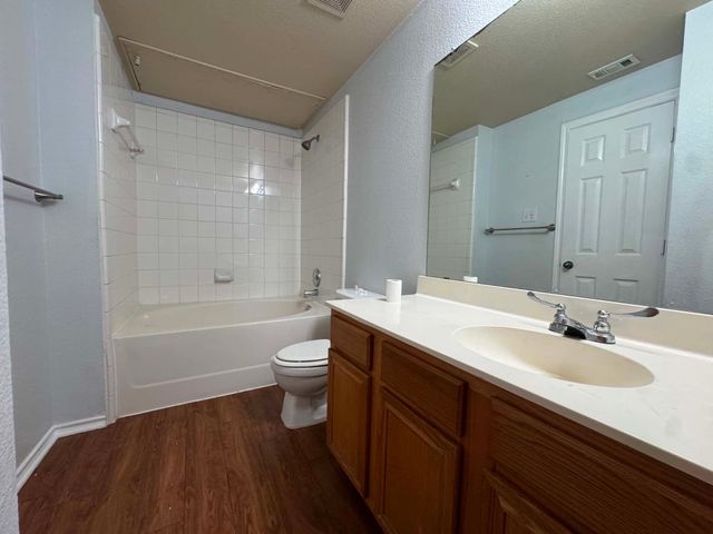 813 Betty Court B, Hurst, TX 76053