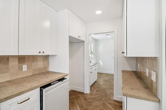 2019 Magnolia Drive, La Marque, TX 77568