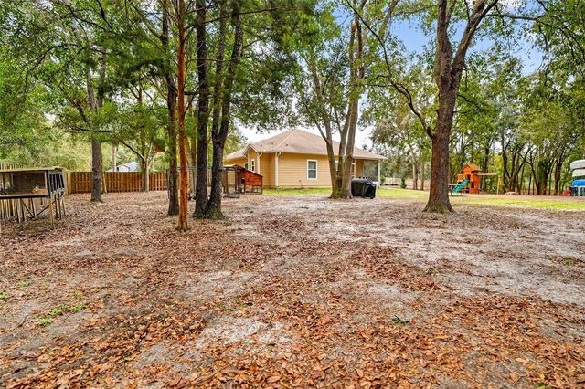 30 DEER TRAIL CIRCLE, Bronson, FL 32621