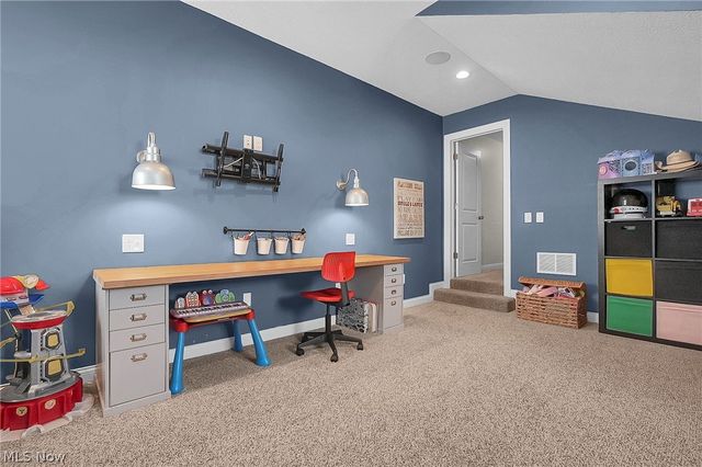 636 Kelburn Lane, Pickerington, OH 43147