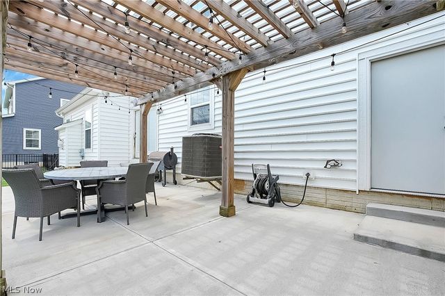 636 Kelburn Lane, Pickerington, OH 43147