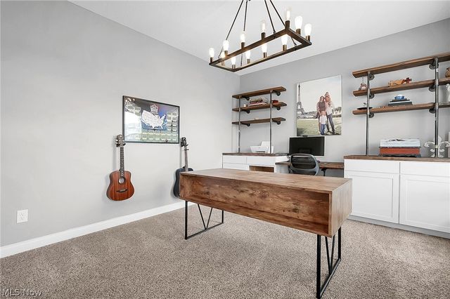 636 Kelburn Lane, Pickerington, OH 43147