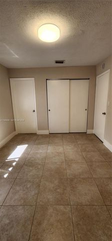 6121 SW 39th St S, Miramar, FL 33023