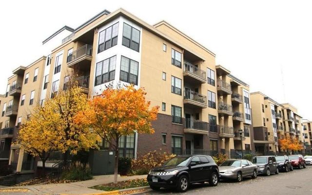 825 Berry Street 106, Saint Paul, MN 55114