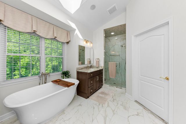 26375 Glenwood Drive, Novi, MI 48374